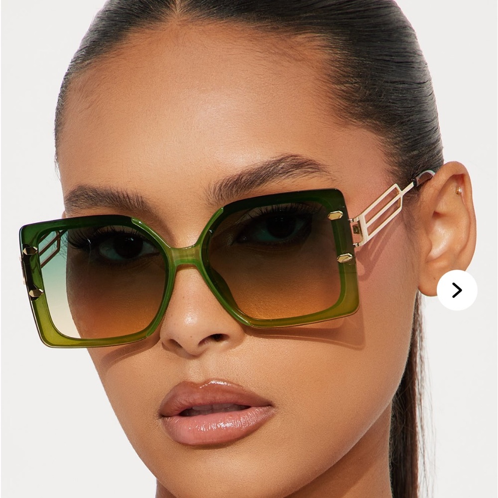 Fashion Nova Green and Brown Square Glasses